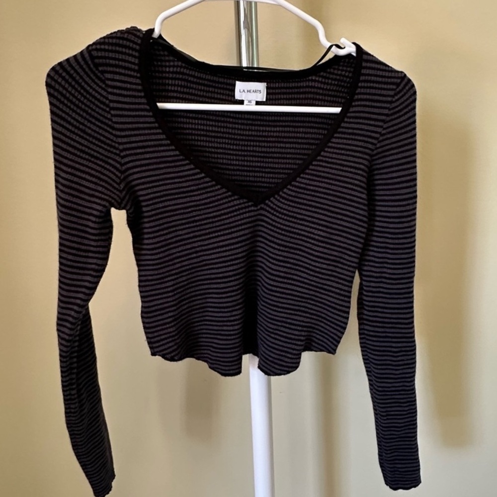 Pacsun long sleeve top - Picture 2 of 3